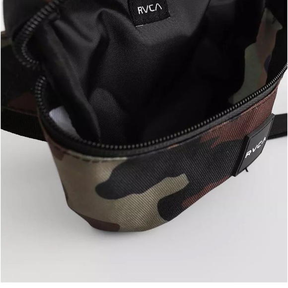 RVCA Camouflage Belt Bag - Picture 3 of 6